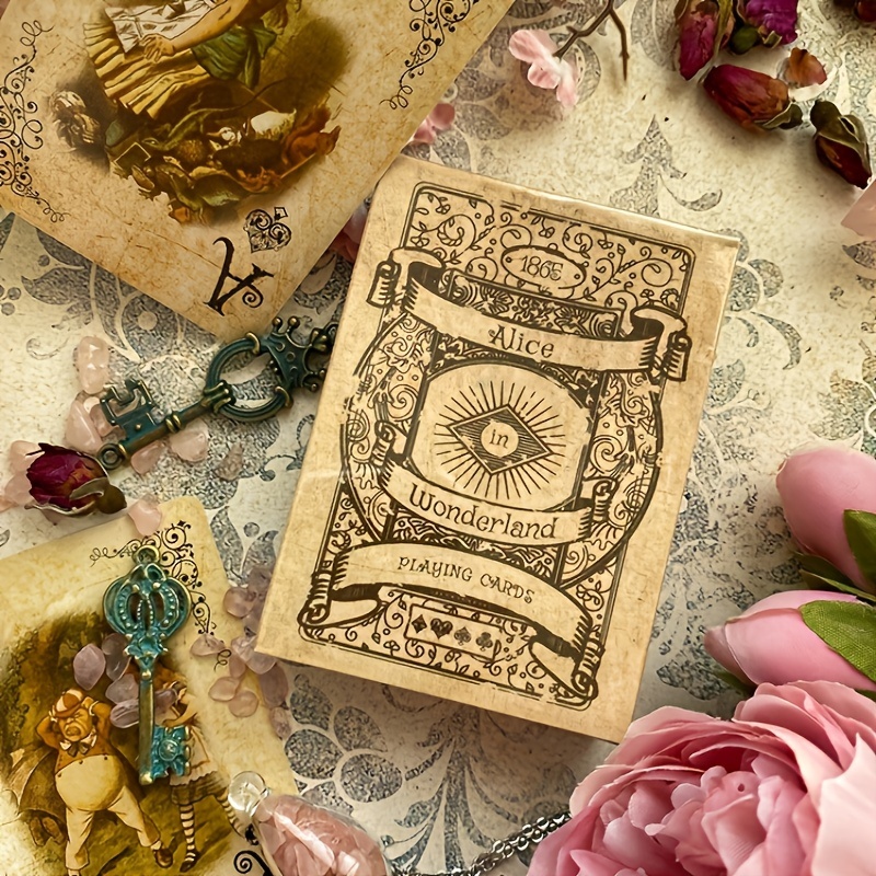 Vintage Collectible Playing Cards - Hayvanlar ve Karakterler İçeren Vintage Tarzı