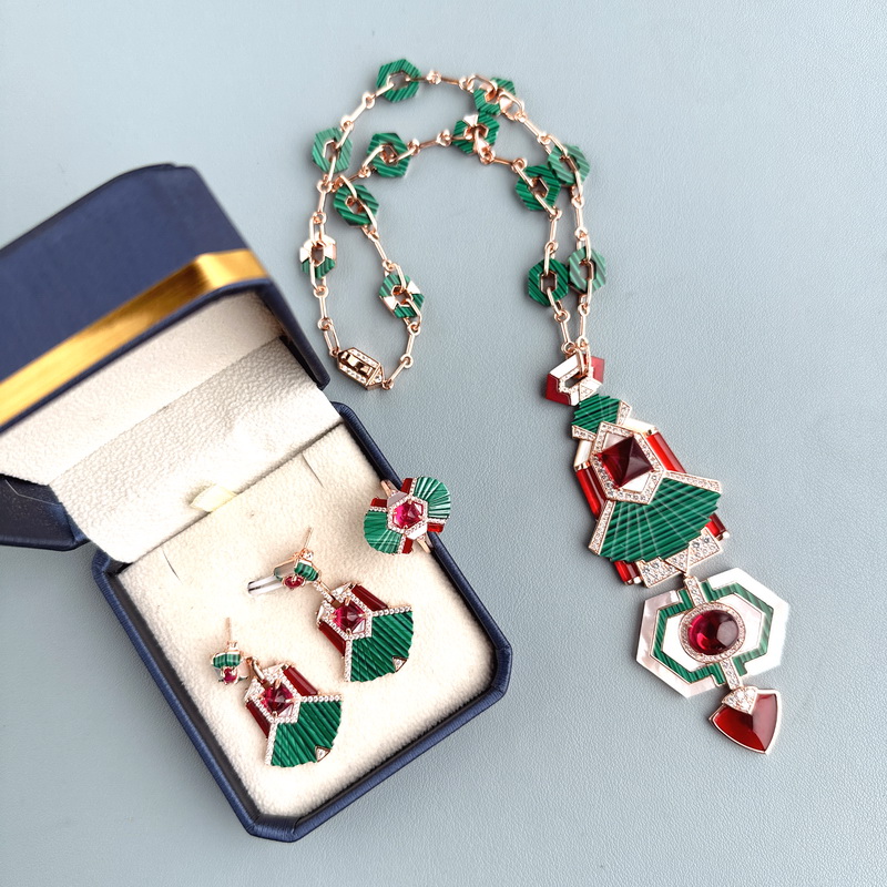 Tasarım Koleksiyonu Tarzı Yüzü - Vintage Collectible Jewelry incelemesi ve fiyatı